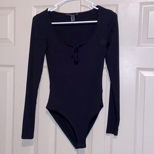 Forever 21 Ribbed Keyhole Bodysuit